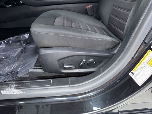 Used 2019 Ford Fusion SE AWD/4WD image 5