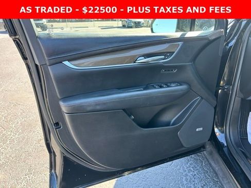 Used 2019 Cadillac XT5 Platinum image 11
