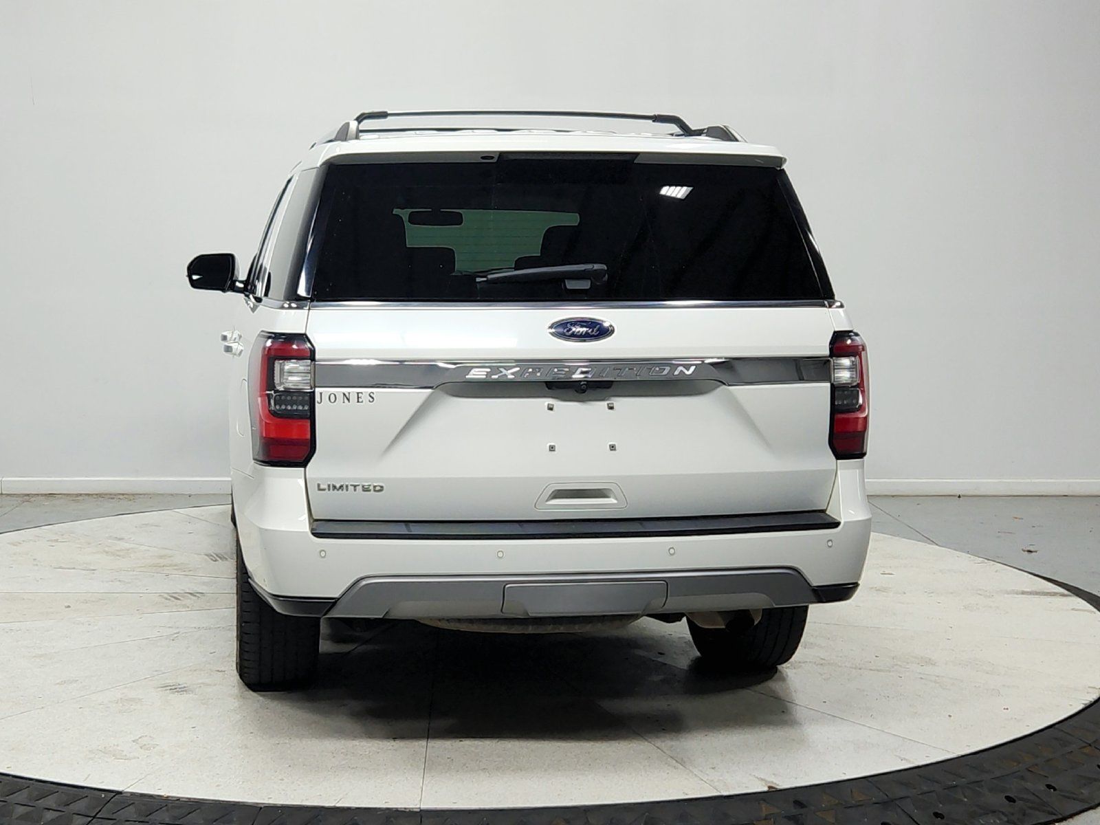 Used 2021 Ford Expedition Limited AWD/4WD image 7