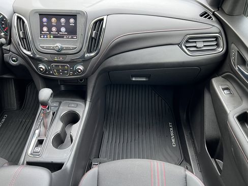 Used 2024 Chevrolet Equinox RS image 35