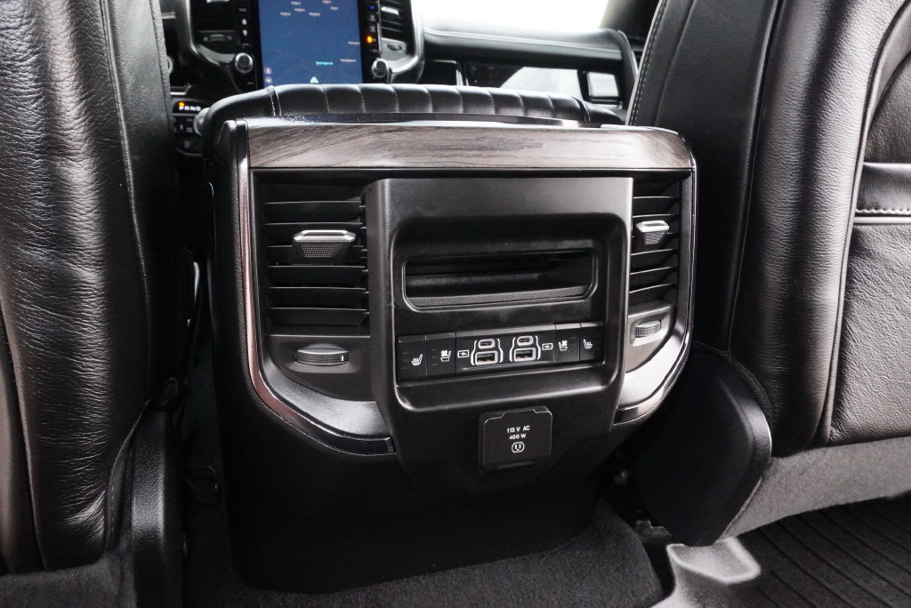 Used 2025 RAM 1500 Limited AWD/4WD image 30