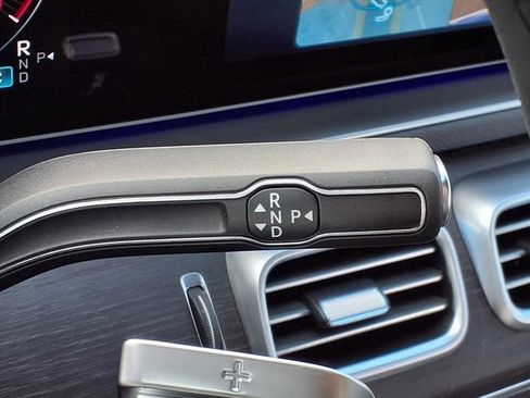 New 2025 Mercedes-Benz GLE 580 4MATIC image 10