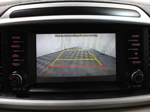 Used 2020 Kia Sorento EX image 14