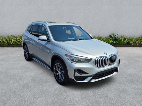 Used 2020 BMW X1 xDrive28i w/ Convenience Package AWD/4WD image 4
