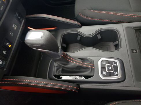 New 2026 Nissan Frontier PRO-4X w/ Pro-4x Convenience Package image 25