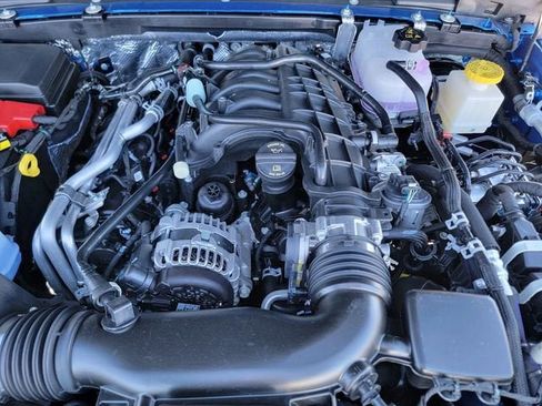 New 2026 Jeep Gladiator Sport AWD/4WD image 36