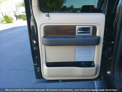 Used 2013 Ford F150 Lariat w/ Luxury Equipment Group image 19