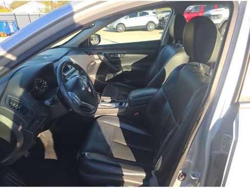 Used 2017 Nissan Altima 2.5 SL image 23
