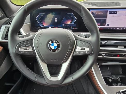 Used 2024 BMW X5 xDrive40i w/ Premium Package AWD/4WD image 40