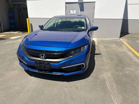 Used 2020 Honda Civic LX image 2