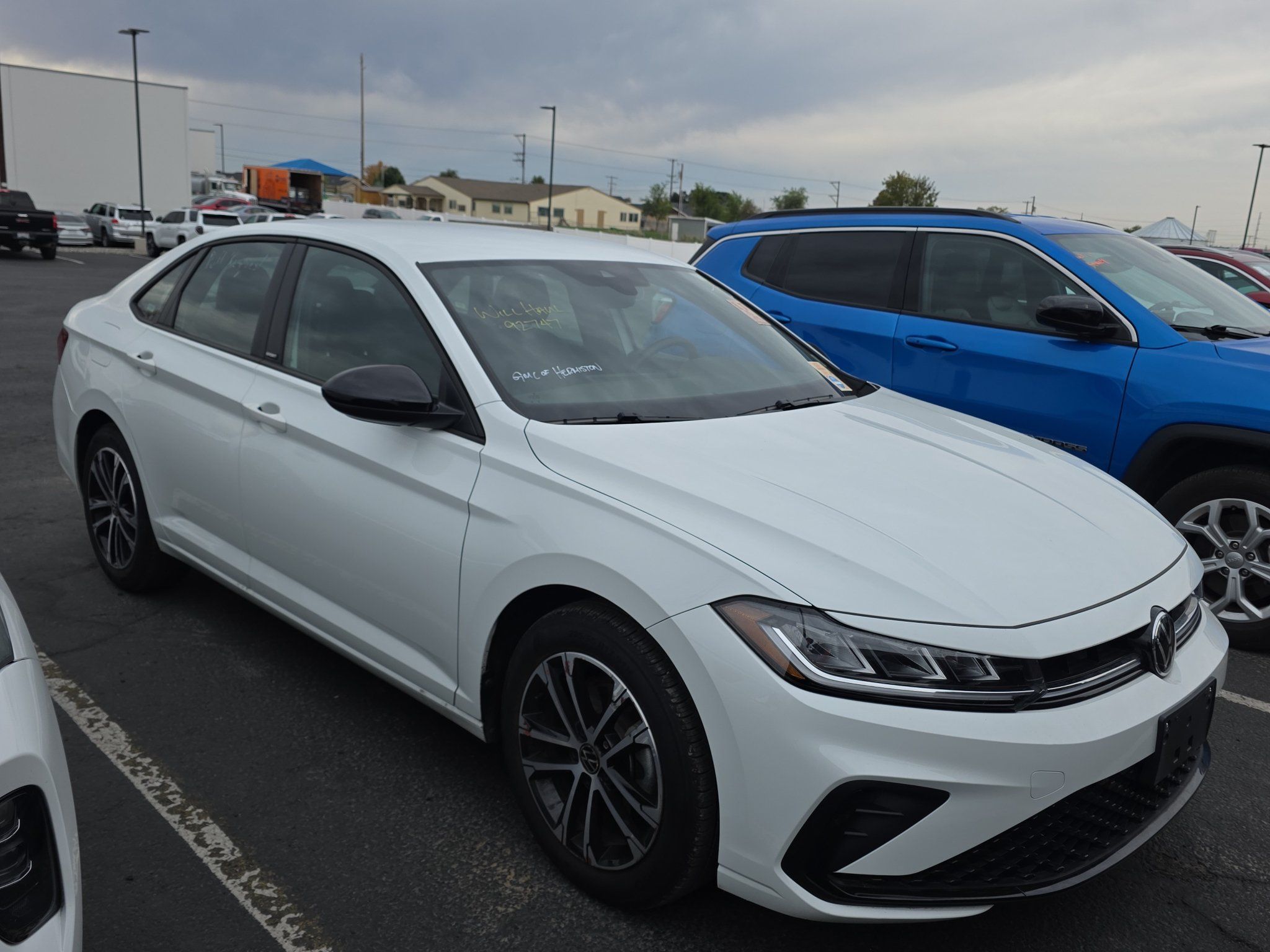 Used 2025 Volkswagen Jetta Sport FWD image 1