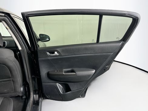 Used 2022 Kia Sportage LX FWD image 27