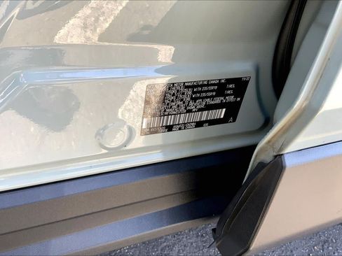 Used 2022 Toyota RAV4 XLE Premium FWD image 36