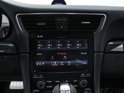 Used 2018 Porsche 911 GT2 RS image 31