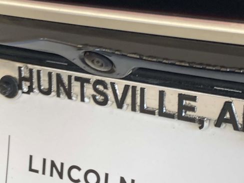 Certified 2024 Lincoln Nautilus Premier AWD/4WD image 5