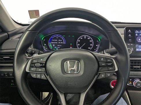 Used 2020 Honda Accord Touring image 14