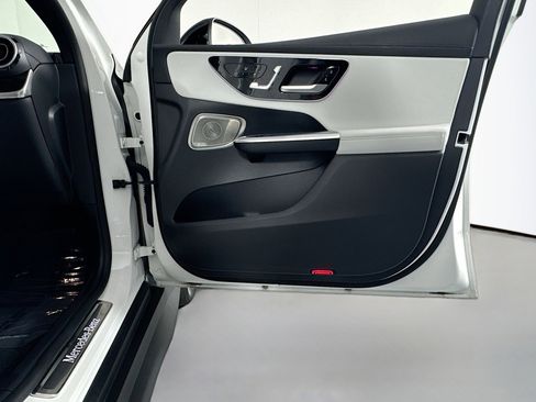 Certified 2023 Mercedes-Benz GLC 300 4MATIC image 24