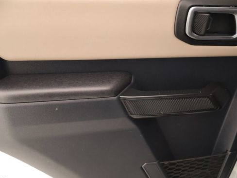 Used 2024 Ford Bronco Wildtrak AWD/4WD image 17
