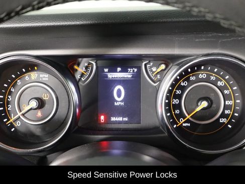 Used 2023 Jeep Gladiator Sport AWD/4WD image 11