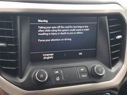 Used 2023 GMC Acadia Denali image 27