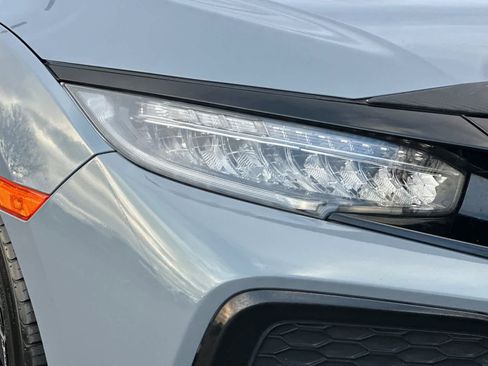Used 2018 Honda Civic Sport Touring image 11