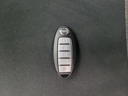 Used 2021 Nissan Sentra SV FWD image 32