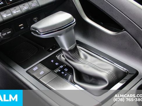 Used 2025 Hyundai Elantra Sport image 35