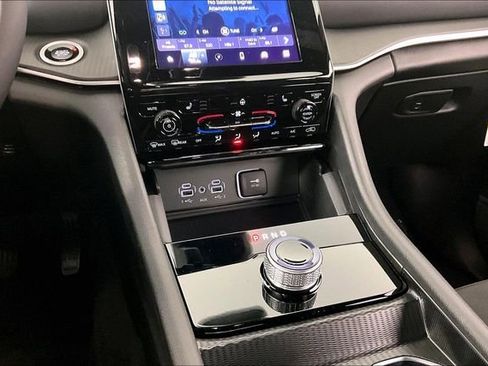 New 2026 Jeep Grand Cherokee L 4WD image 7