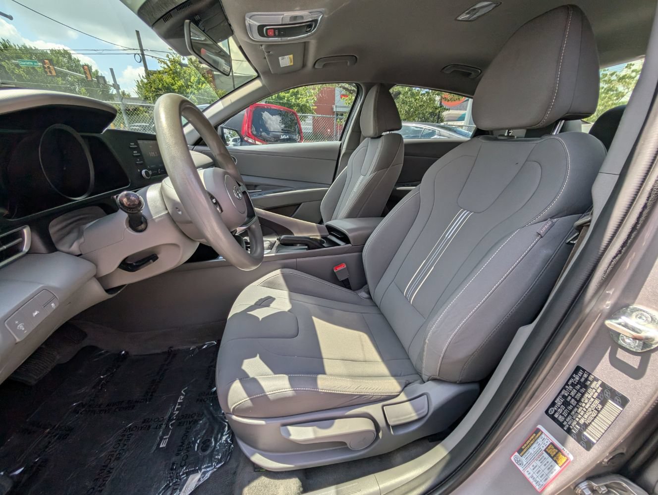 Used 2023 Hyundai Elantra SEL w/ Cargo Package FWD image 15
