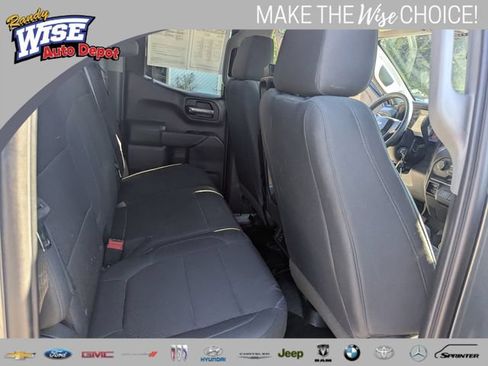 Used 2019 Chevrolet Silverado 1500 Custom w/ Custom Value Package AWD/4WD image 19