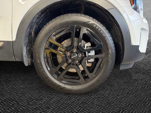 Used 2023 Kia Telluride SX Prestige X-Line AWD/4WD image 11
