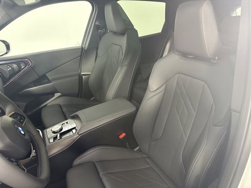 Certified 2025 BMW X3 xDrive30i w/ Convenience Package image 9