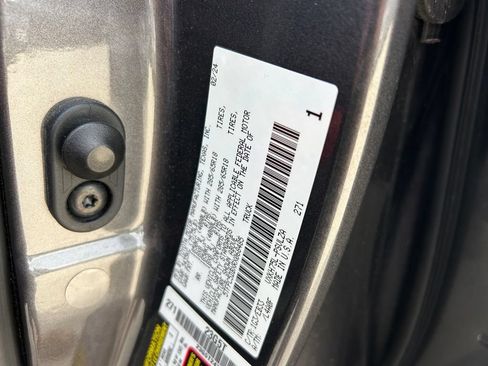 Used 2024 Toyota Tundra TRD Pro AWD/4WD image 10