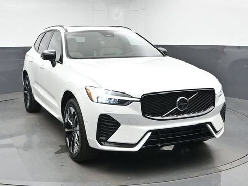New 2026 Volvo XC60 B5 Plus w/ Protection Package Premier AWD/4WD image 2