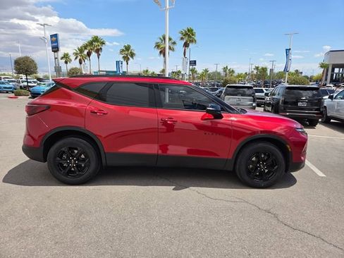 Certified 2024 Chevrolet Blazer LT w/ Sound & Technology Package FWD image 7