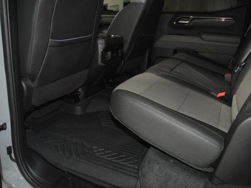 Used 2024 Chevrolet Silverado 1500 ZR2 w/ ZR2 Bison Edition AWD/4WD image 46