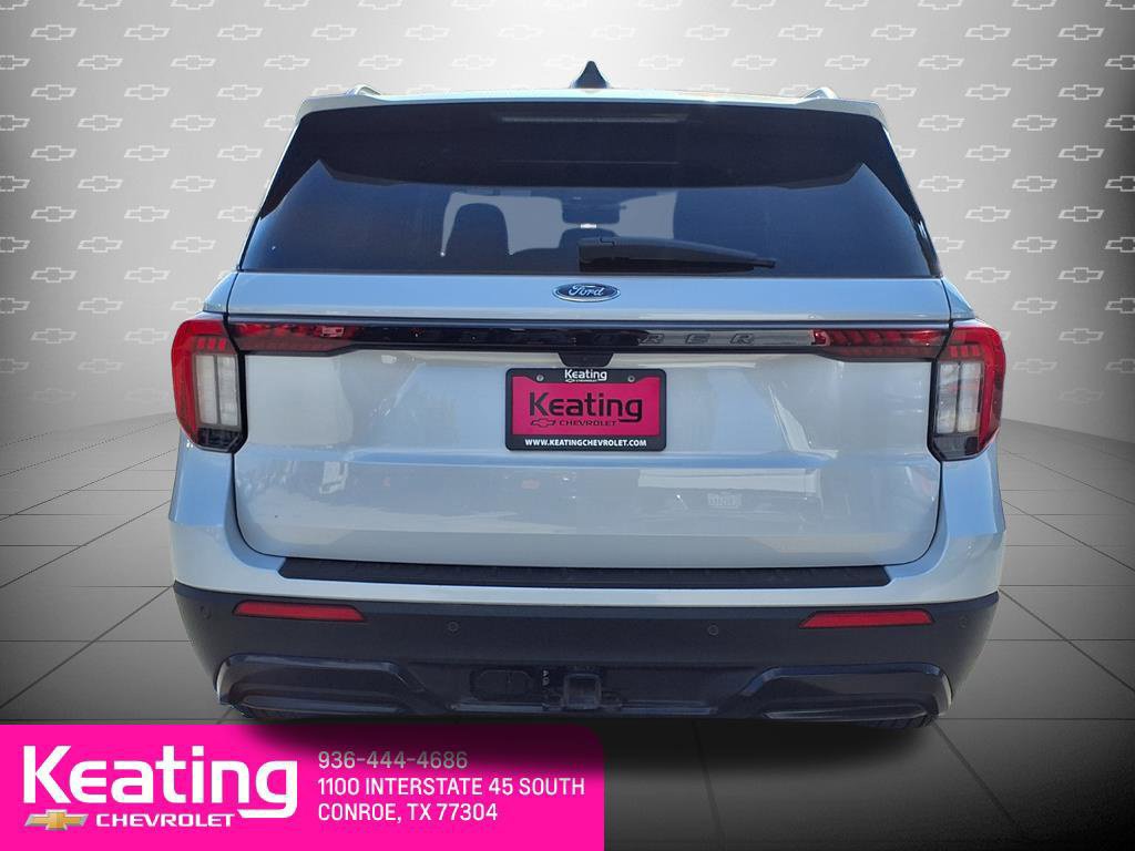 Used 2026 Ford Explorer ST-Line w/ Premium Package RWD image 8