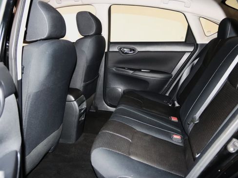 Used 2017 Nissan Sentra S image 43