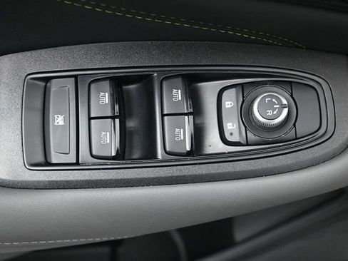 Used 2025 Subaru Outback Onyx Edition AWD/4WD image 7