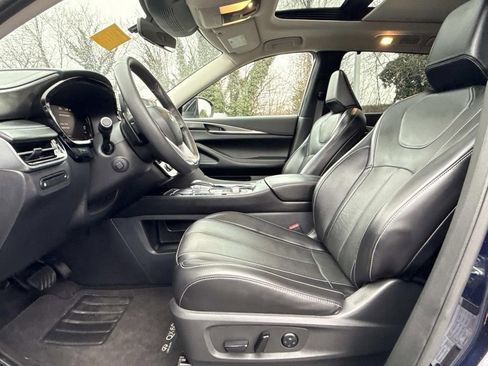 Used 2023 INFINITI QX60 Luxe w/ Cargo Package image 16