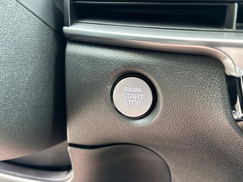 New 2025 Kia Sorento EX image 25