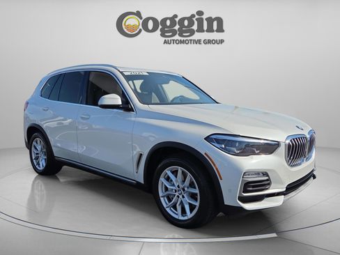 Used 2021 BMW X5 xDrive45e w/ Parking Assistance Package AWD/4WD image 8