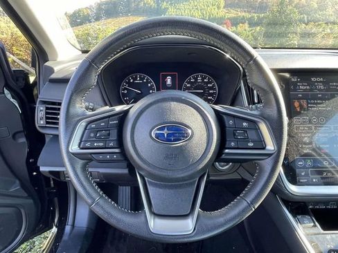 Used 2023 Subaru Outback Premium image 16