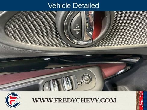Used 2017 MINI Cooper Clubman S image 12