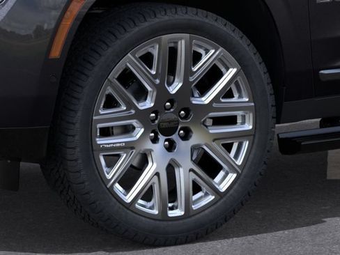 New 2026 GMC Yukon Denali Ultimate AWD/4WD image 9