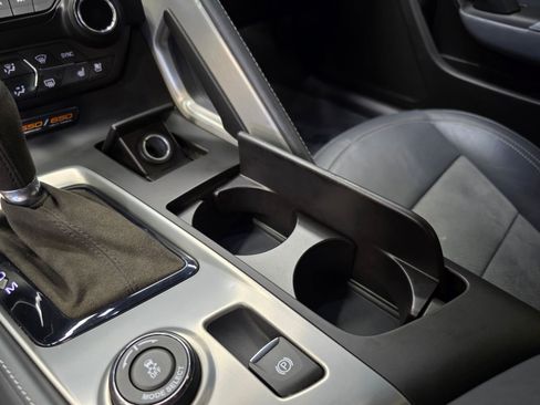 Used 2016 Chevrolet Corvette Z06 w/ 3LZ Preferred Equipment Group image 30