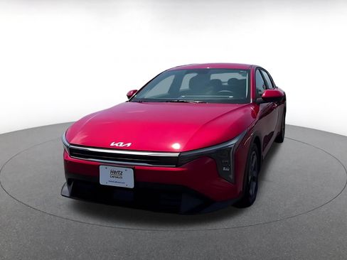 Used 2025 Kia K4 FWD image 3