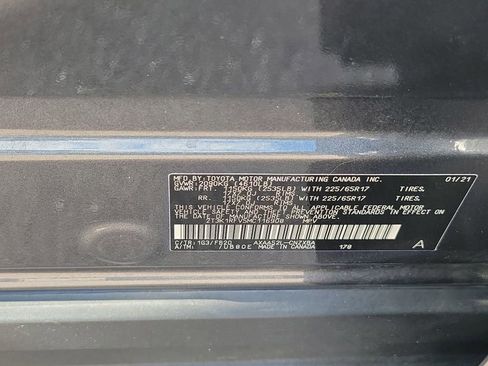 Used 2021 Toyota RAV4 LE image 13