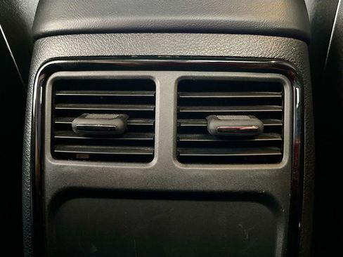 Used 2022 Dodge Charger R/T w/ Blacktop Package RWD image 26