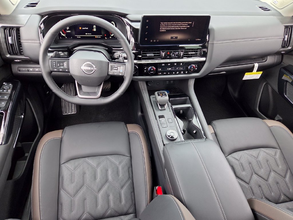 New 2026 Nissan Pathfinder Platinum AWD/4WD image 9